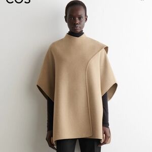 COS Double Faced Wool Scarf Cape in Beige - One Size